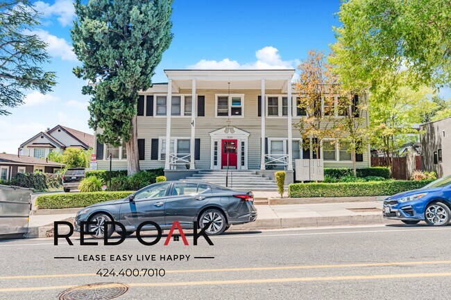 Foto del edificio - 1559 N Hill Ave