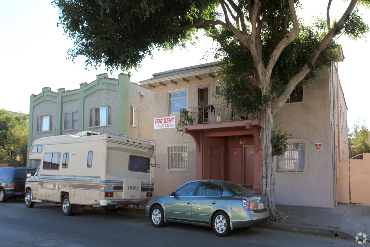 Foto del edificio - 1052-1066 E 7th St