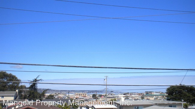 Building Photo - 2 br, 2 bath House - 1652 Laguna Street