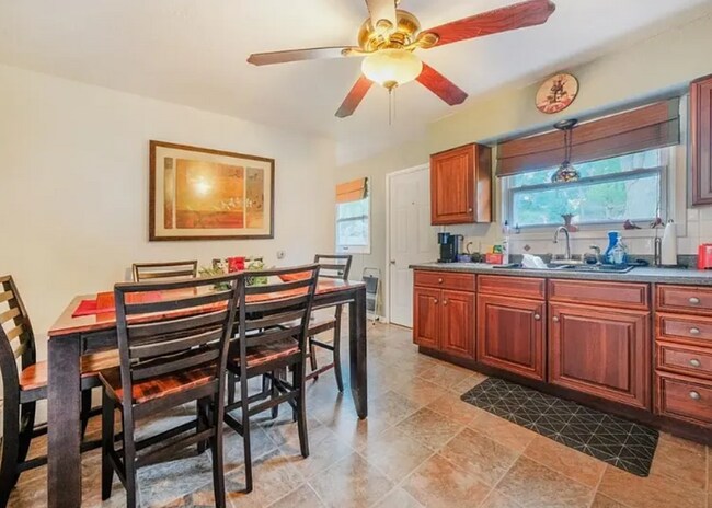 Foto del edificio - 1008 Egyptian Trail