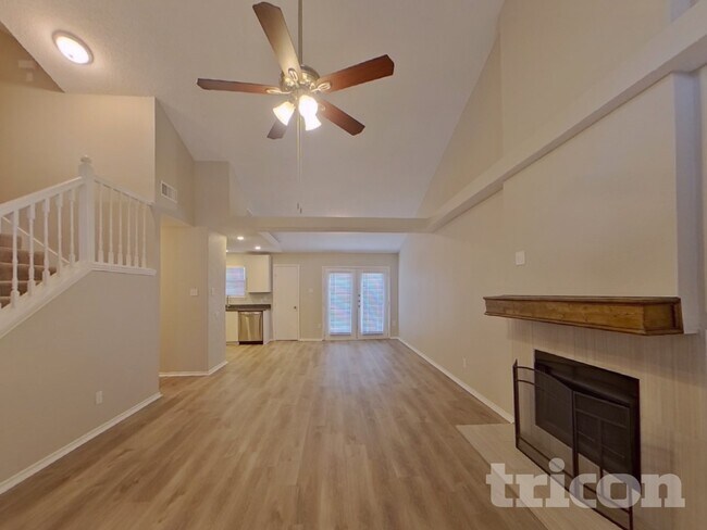 Foto del edificio - 837 Globe Ave