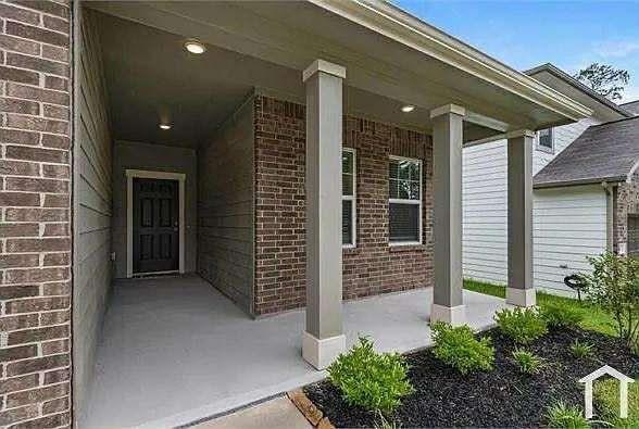 Building Photo - 4929 Mccoy Dr