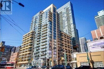 Building Photo - 438-1438 King St W