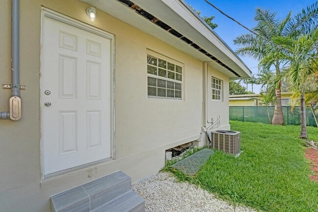 Photo - $1,995 435 NW 82ns Terrace Ter #2 House