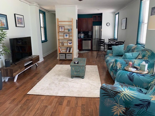 Sala de estar - 37 S Iowa Ave