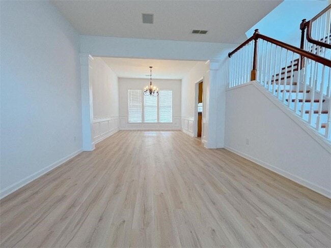 Foto del edificio - 8205 Norwich Pl