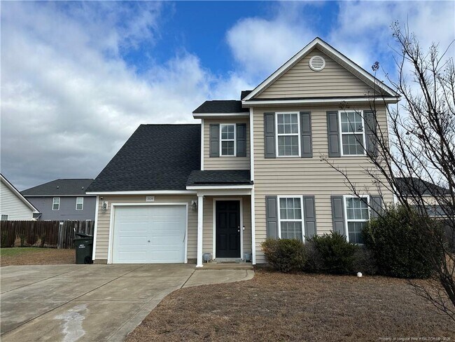 Building Photo - 2120 St Nicholas Dr