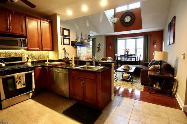 Foto del edificio - 1416 Wharton Ct