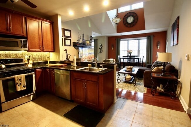 Building Photo - 1416 Wharton Ct