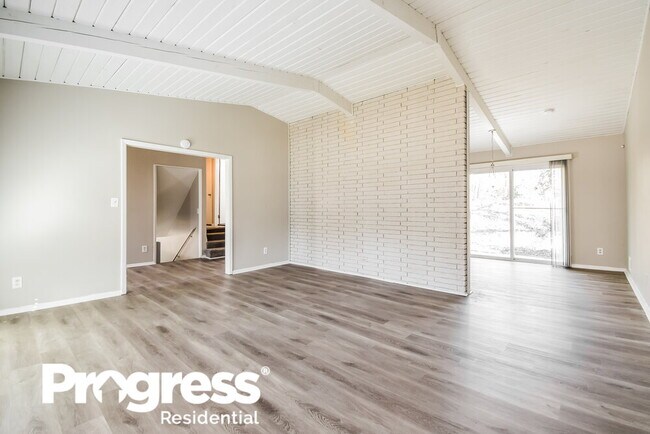 Foto del edificio - 3668 Satellite Blvd