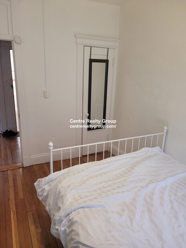 83 Gordon St Unit 15, Boston, MA 02135 Condo for Rent in Boston, MA