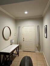 Building Photo - 1303 Rain Tree Dr