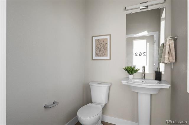 Building Photo - 2660 S Delaware St