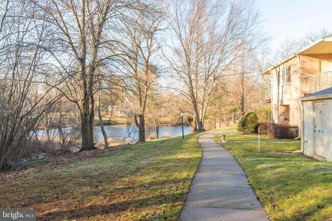 Foto del edificio - 510 Old Forge Crossing