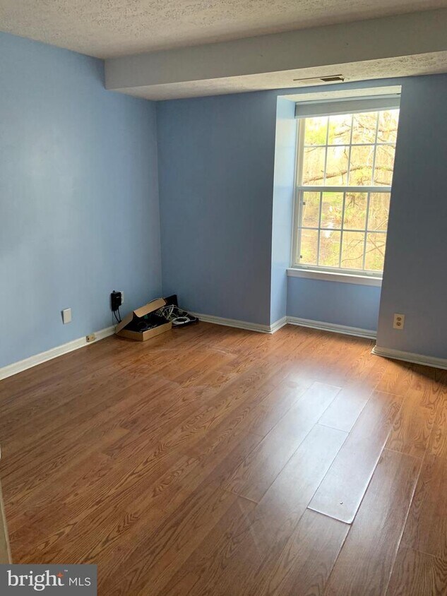 32 Cranberry Ct, Evesham Township, NJ 08053 Apartment for Rent in