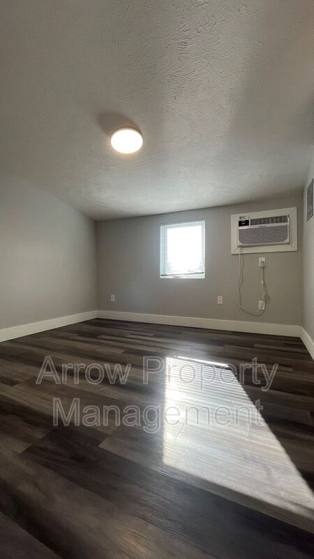 Foto del edificio - 877 N 26th St