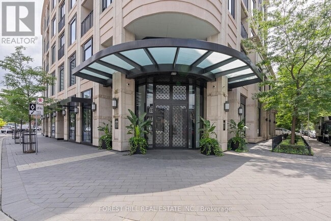 Building Photo - 133 Hazelton Ave
