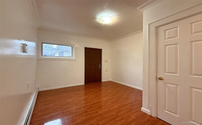 Foto del edificio - 33-30 145th Pl