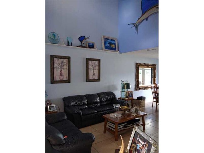 Building Photo - 221 SW 159th Way