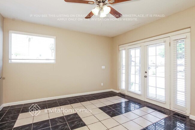 Foto del edificio - 6717 W Hazelwood St