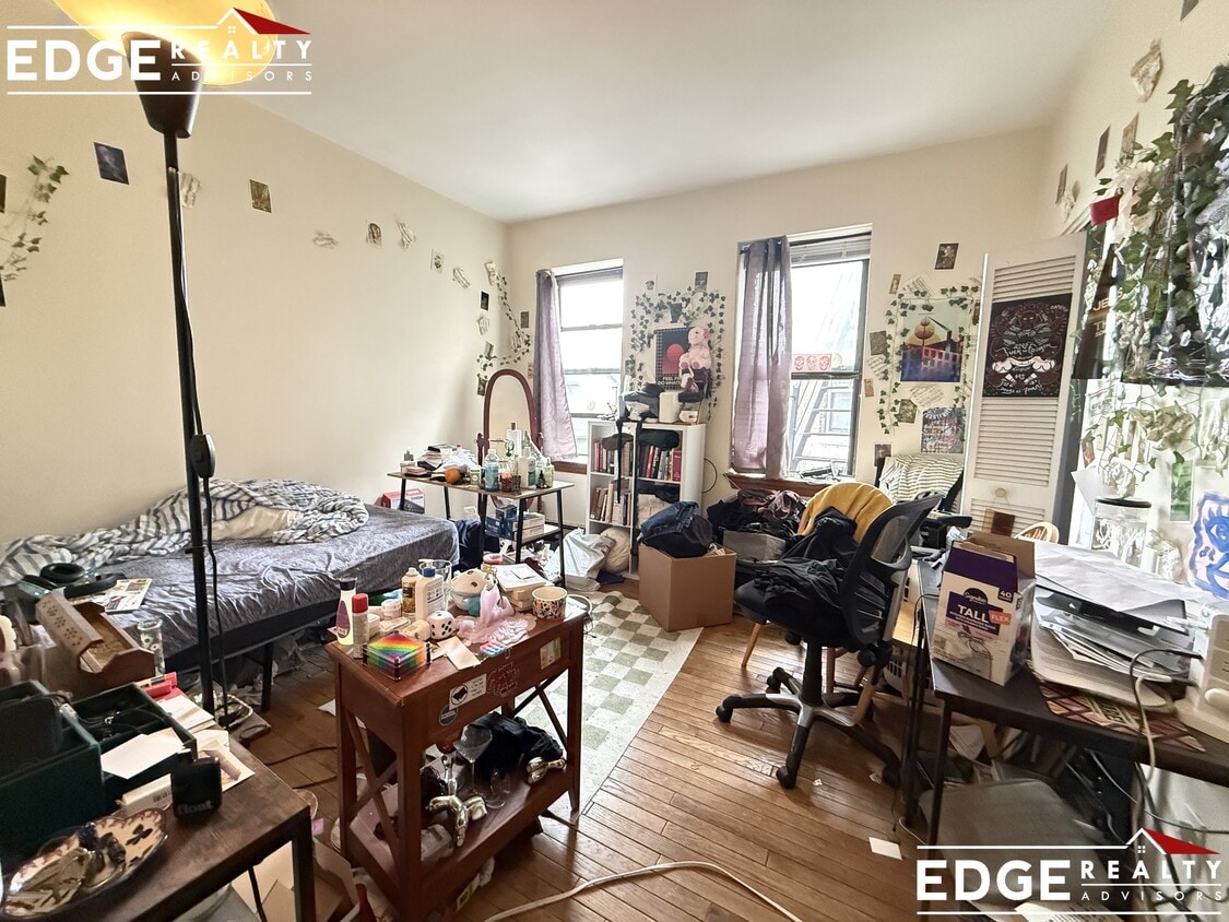 Foto del edificio - 96 Linden St