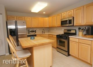Building Photo - 2 br, 2.5 bath House - 2262 Foxmoor Ln # 2262