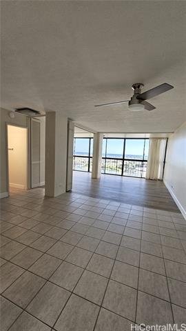 Foto del edificio - 4300 Waialae Ave