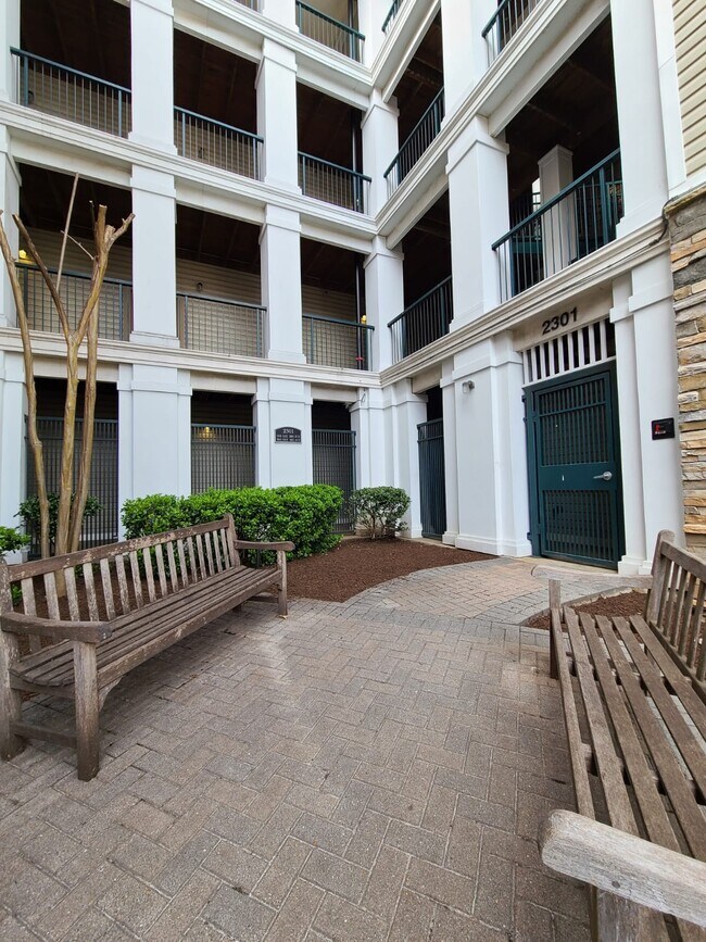 Foto del edificio - 2301 25th St S