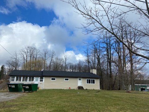 Building Photo - 9025 Old Wattsburg Rd