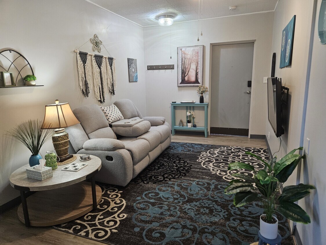 Foto principal - 4605 Elm Ave
