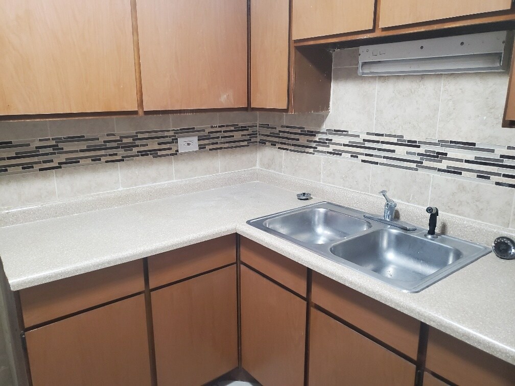 Foto del edificio - 3630 W 120th Pl