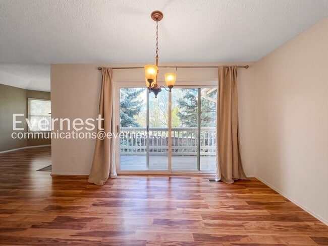 Foto del edificio - 8208 S High Ct