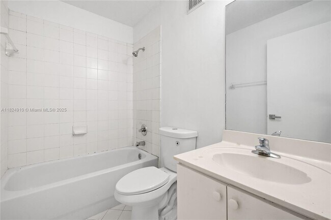Foto del edificio - 2911 SE 13th Ave