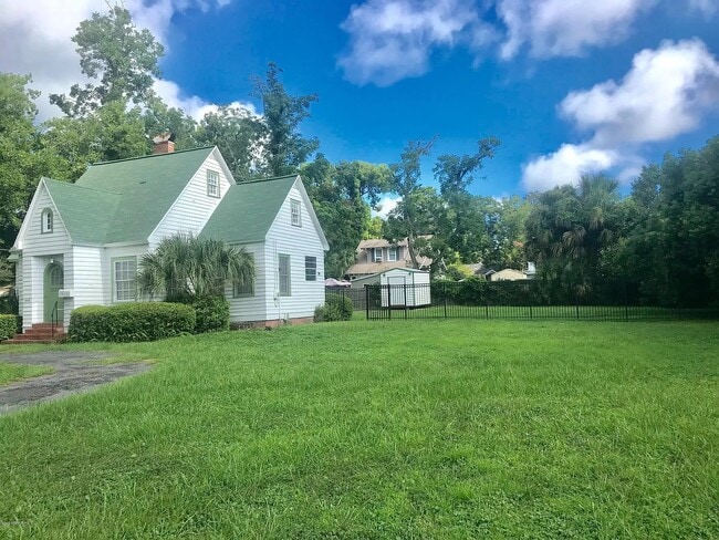 Foto del edificio - 4245 San Juan Ave