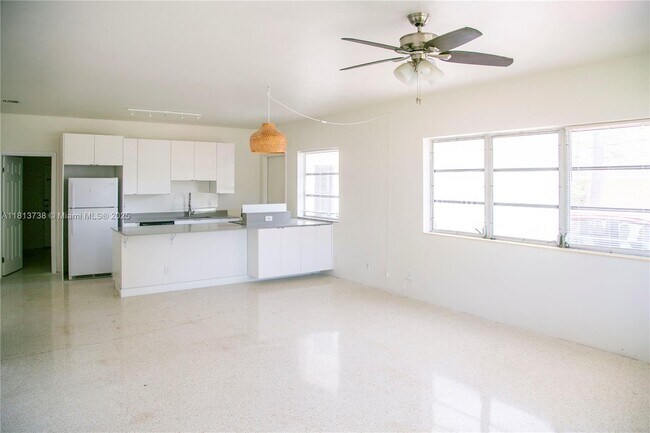 Foto del edificio - 27 SW 5th St