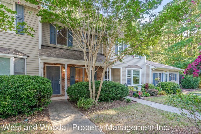 Foto del edificio - 2 br, 2.5 bath House - 101 Forest Oaks Dr