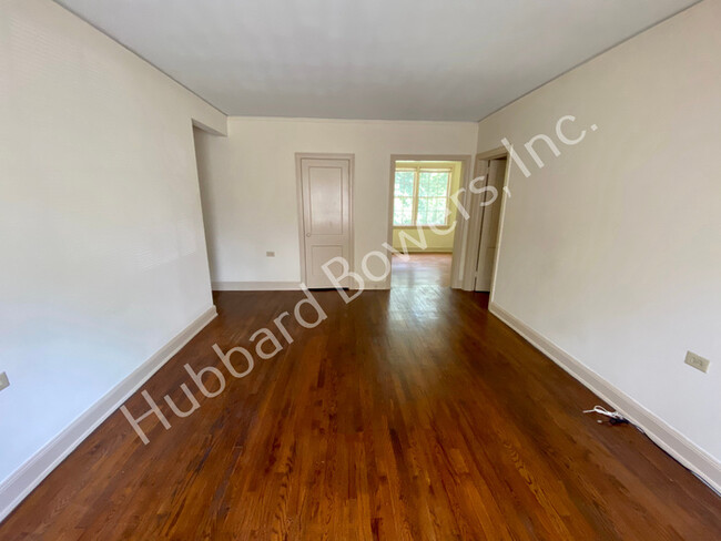 Foto del edificio - 4103 Devine St