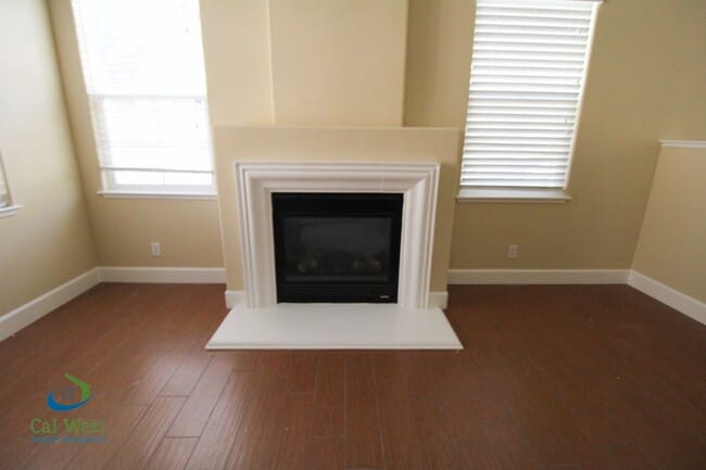 Foto del edificio - $4895 - **COMING SOON-END OF SEPT** Beauti...