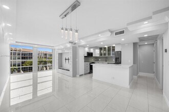 Building Photo - 701 Three Islands Boulevard