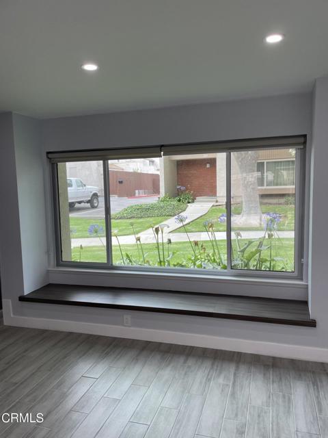 Foto del edificio - 1449 Iguana Cir