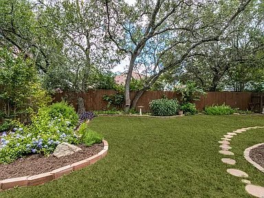 Foto del edificio - 1514 Mooreshill Dr