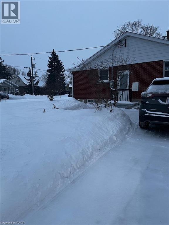 Photo du bâtiment - 68 Jansen Ave