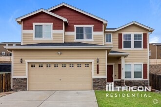 Building Photo - 6690 Donahue Dr