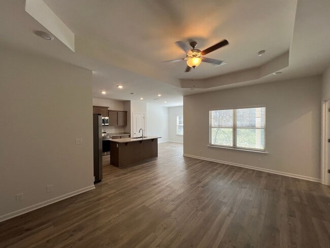 Building Photo - Gorgeous NEW CONSTRUCTION 3 BR 2 Bath Home - Right off Hwy 231 S.