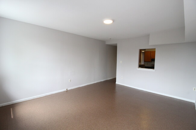 Living Area - 4221 W Girard Ave