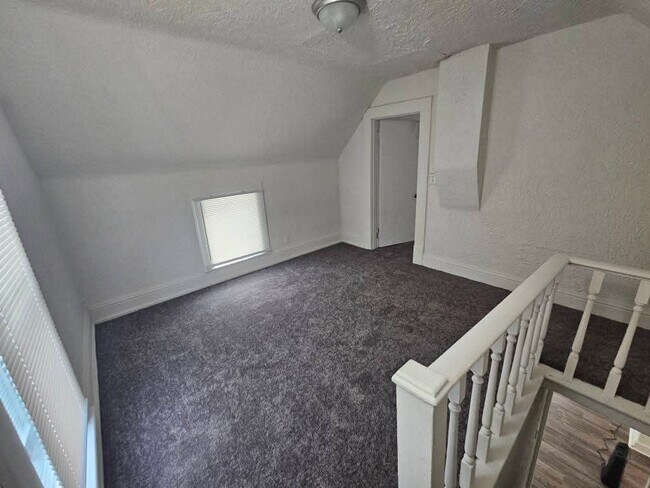 Foto del edificio - 771 Greenlawn Ave