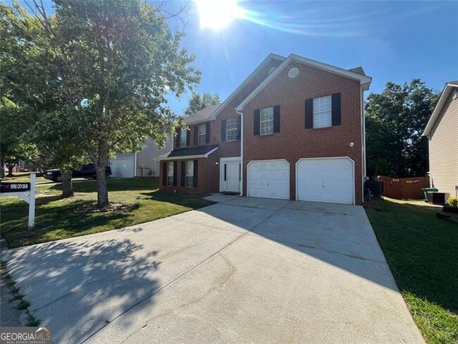 Building Photo - 2907 Cedar Trace Dr