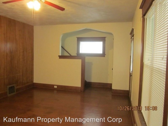 Building Photo - 3 br, 1 bath House - 305 E. Wildwood Ave.
