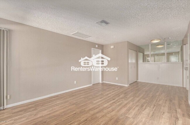 Building Photo - 4820 N 89th Ave