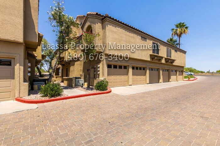 Primary Photo - 7675 E McDonald Dr